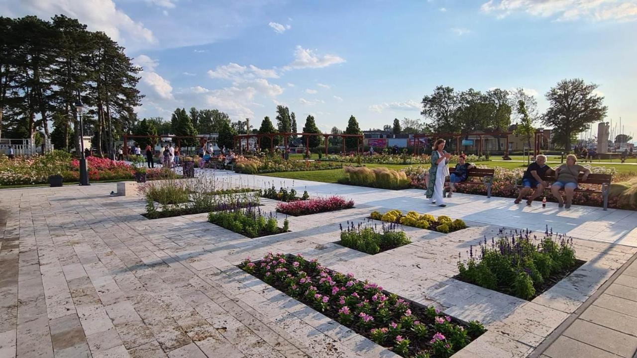 Varlak Apartmans ✷ ✷ ✷ Siófok Zewnętrze zdjęcie