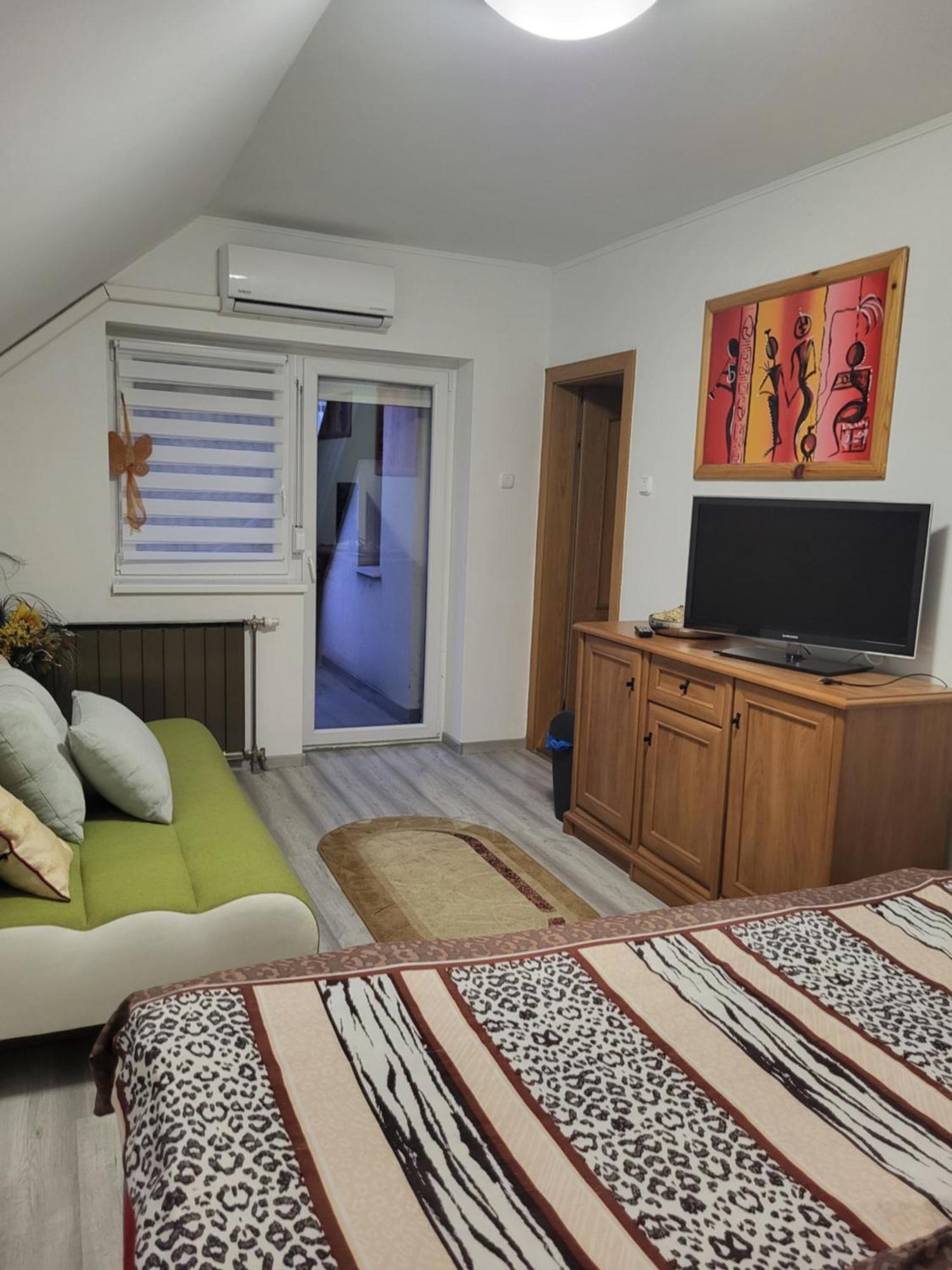 Varlak Apartmans ✷ ✷ ✷ Siófok Zewnętrze zdjęcie